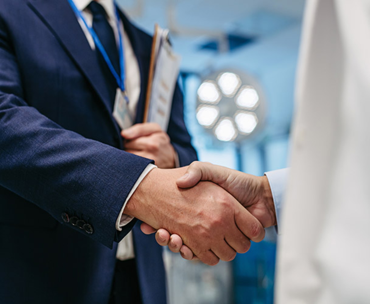 shaking hands in hospital 